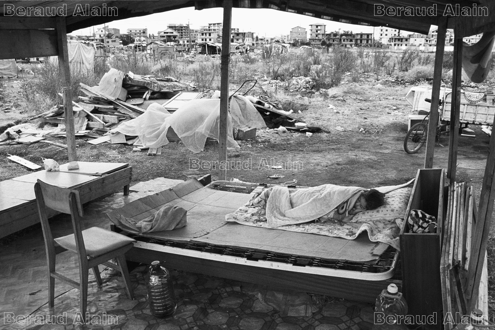 08 Tirana Enfant malade